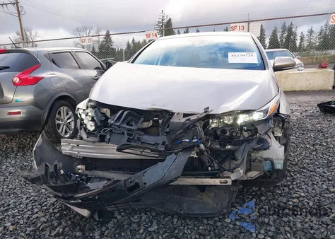 2020 Toyota Prius Prime Xle from USA, damaged, VIN JTDKARFP9L3148228